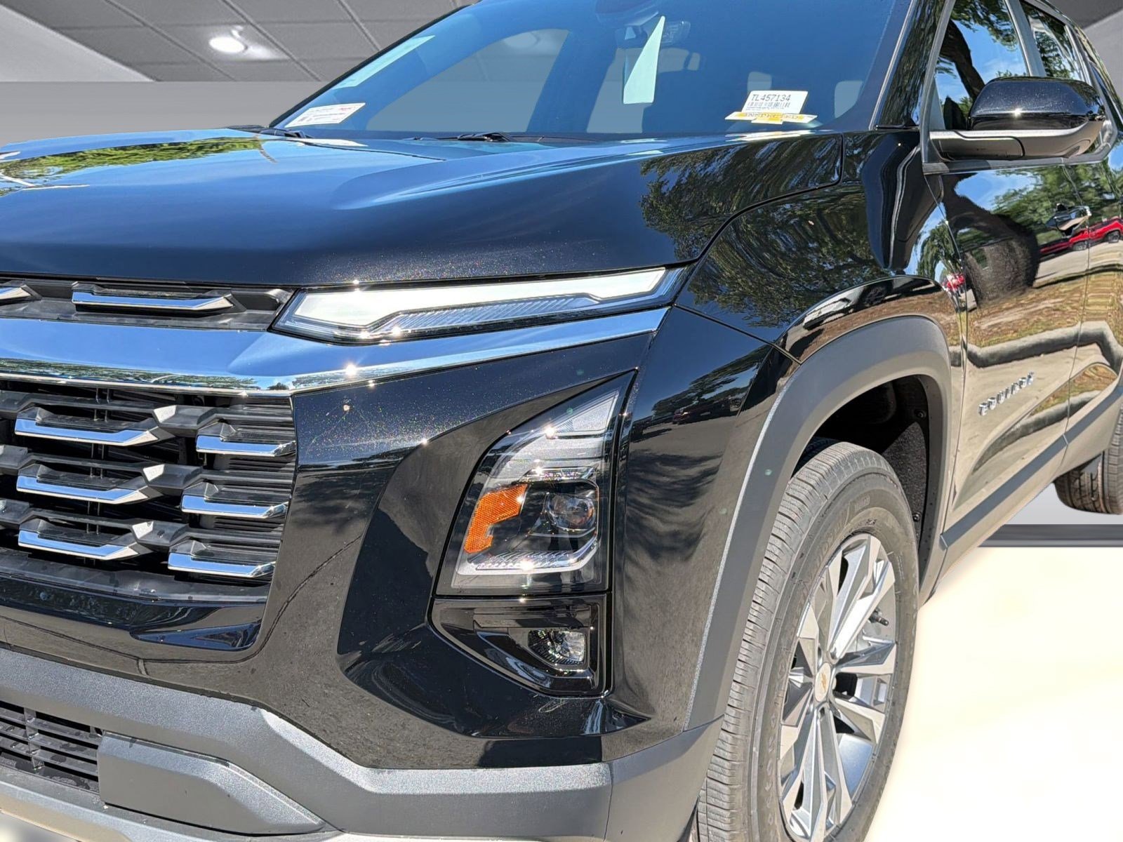 New 2026 Chevrolet Equinox LT w/ Safety and Technology Package FWD image 21
