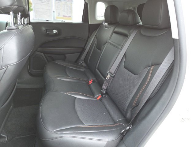 Used 2019 Jeep Compass Limited AWD/4WD image 11