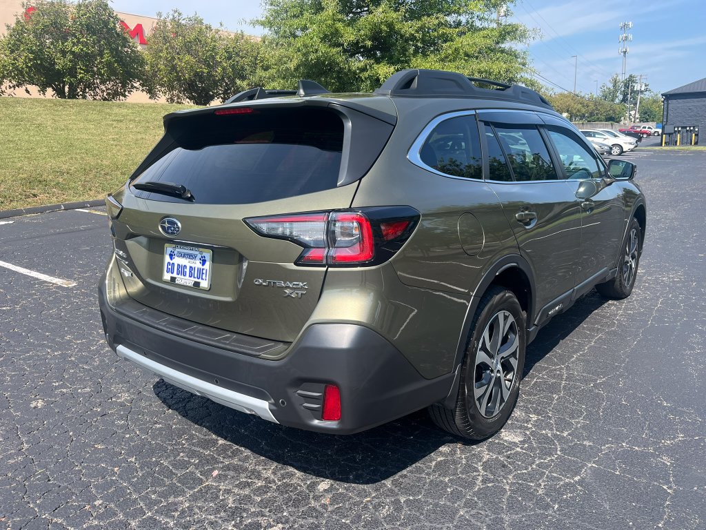 Used 2022 Subaru Outback Limited XT w/ Popular Package #2 AWD/4WD image 5