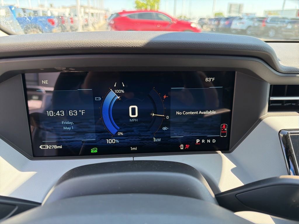 New 2027 Chevrolet Bolt LT FWD image 24