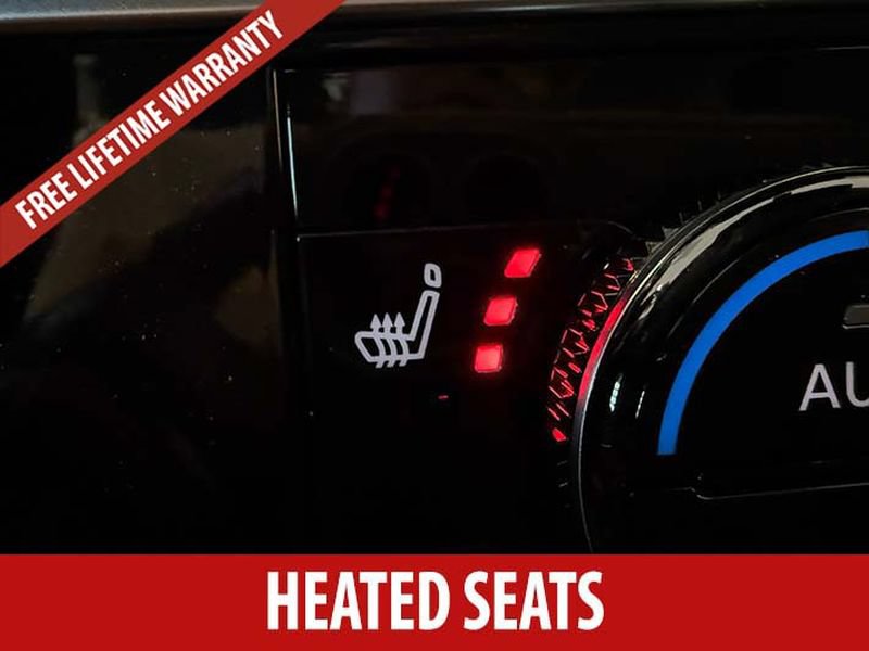 Used 2024 Nissan Pathfinder SL AWD/4WD image 17