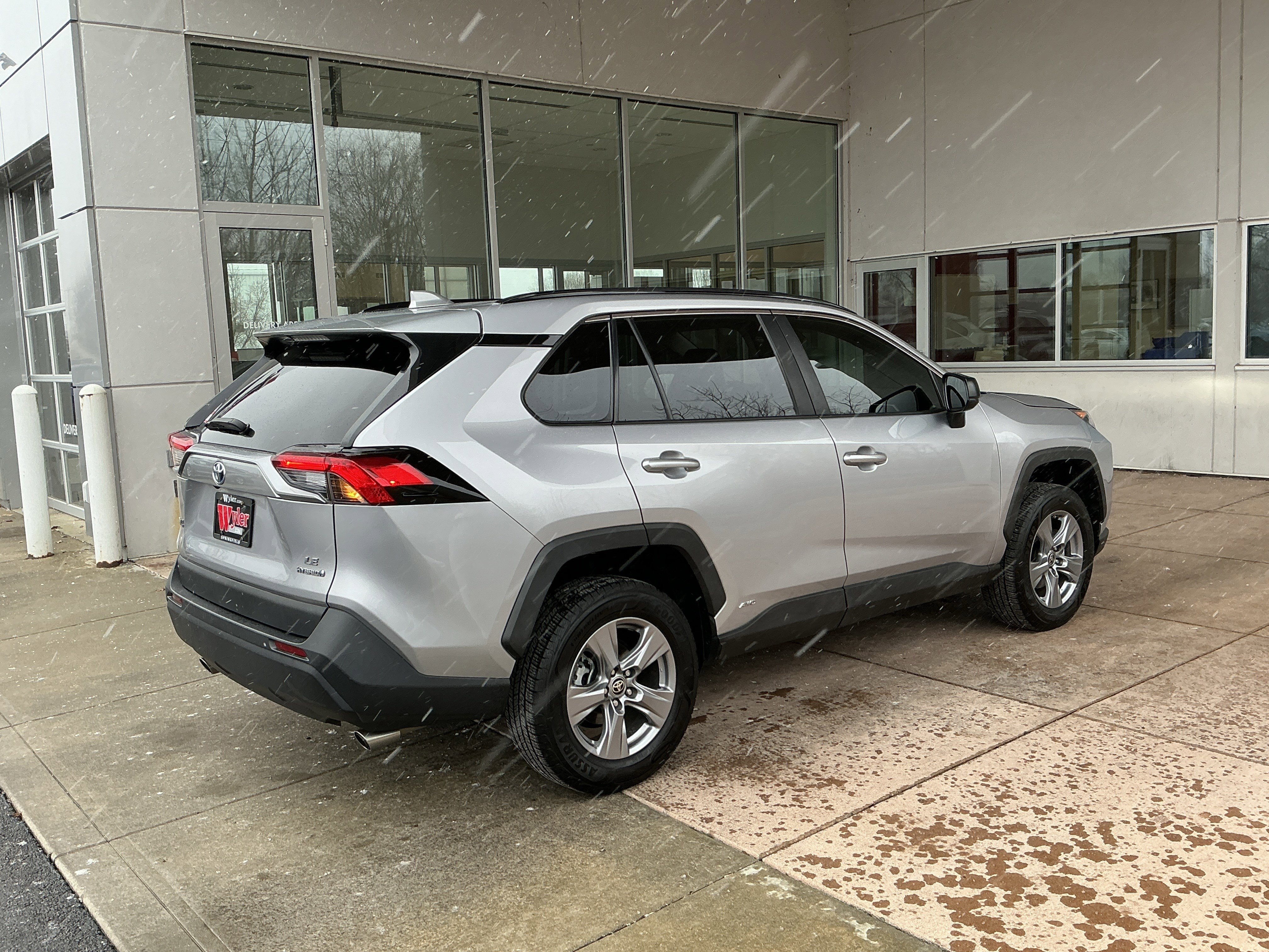 Certified 2022 Toyota RAV4 LE image 22