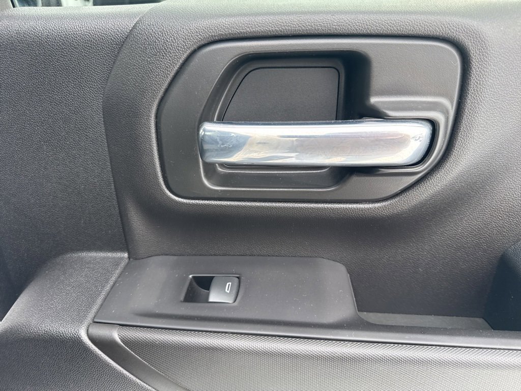 Used 2022 Chevrolet Silverado 3500 LT image 26