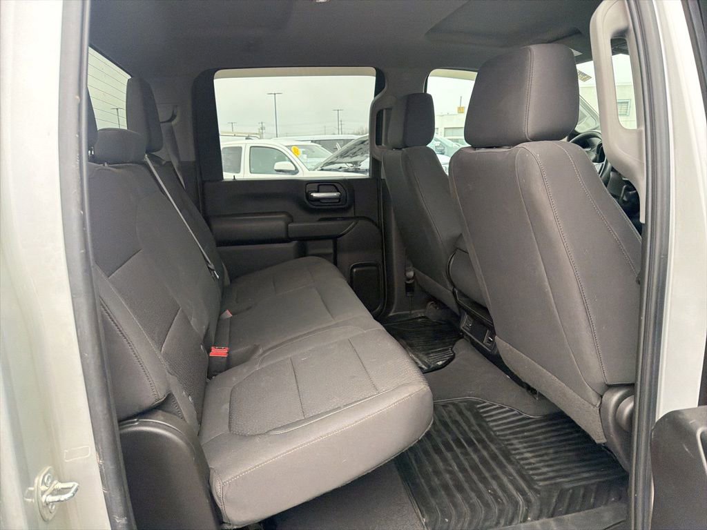 Used 2022 Chevrolet Silverado 2500 Custom w/ Custom Value Package image 21