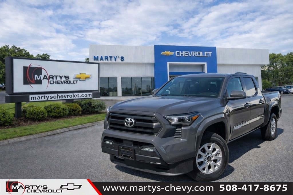 Used 2025 Toyota Tacoma SR5