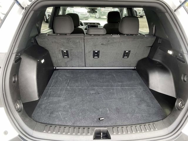 Certified 2025 GMC Terrain Elevation AWD/4WD image 10