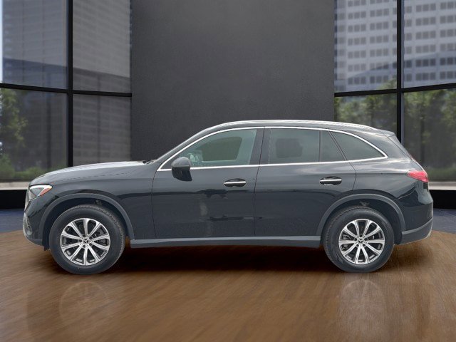Used 2024 Mercedes-Benz GLC 300 image 13