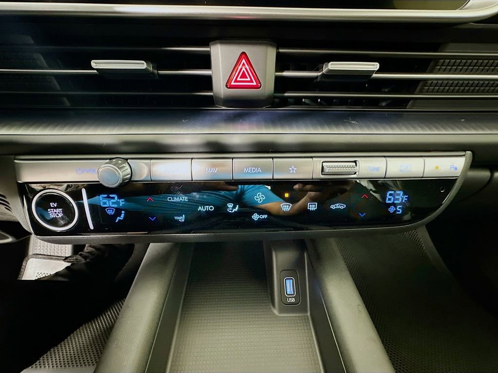 New 2025 Hyundai Ioniq 6 SE image 25