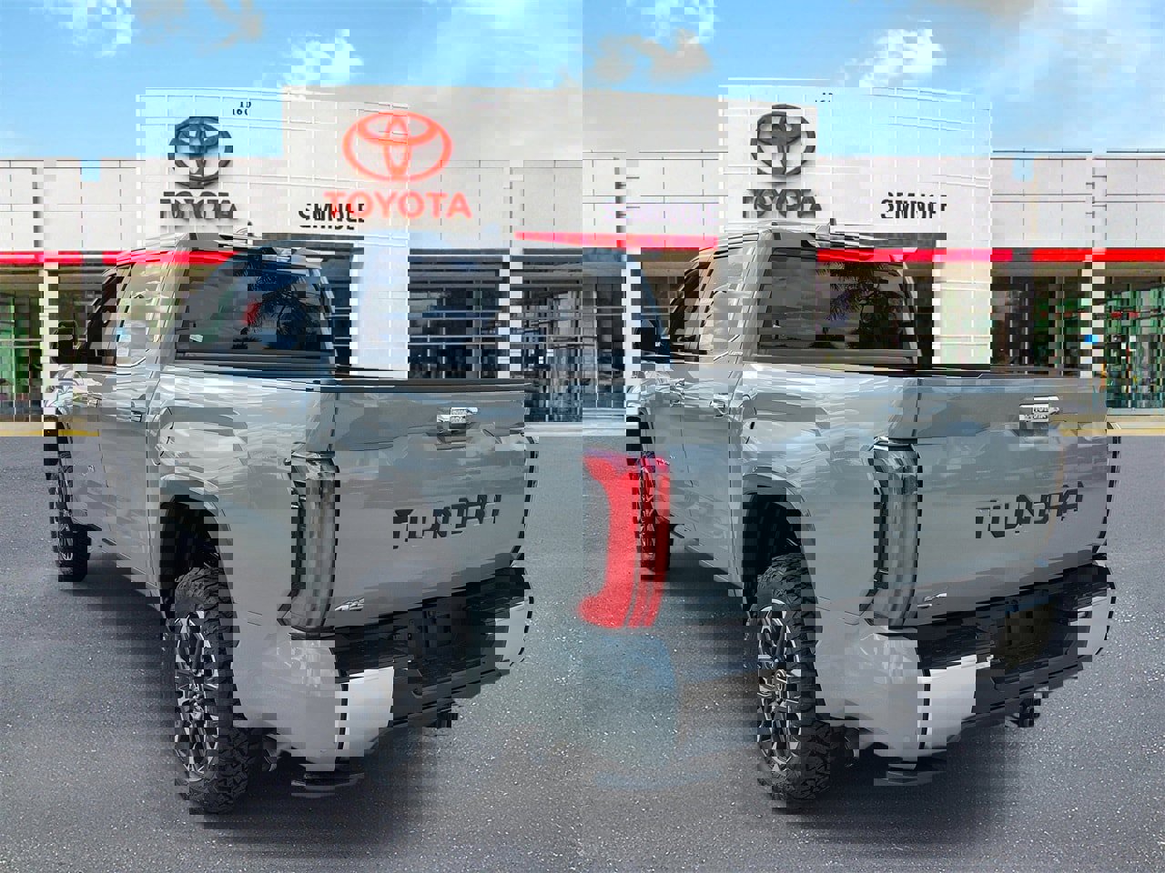 New 2026 Toyota Tundra Limited image 4
