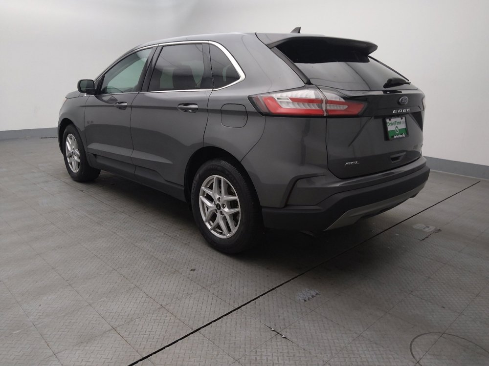 Used 2024 Ford Edge SEL image 5