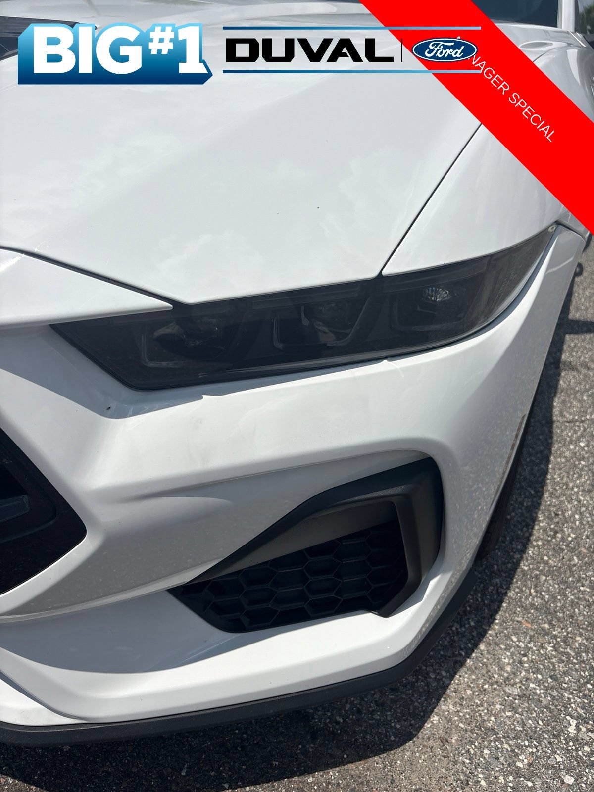 Used 2025 Ford Mustang GT RWD image 7