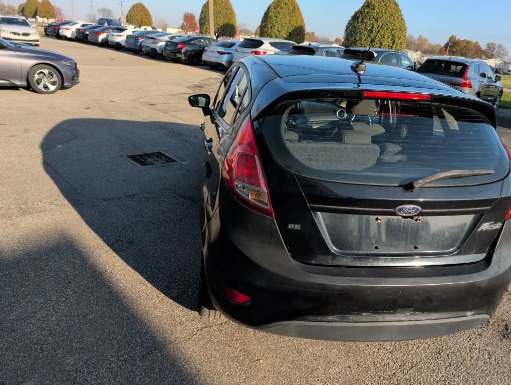 Used 2019 Ford Fiesta SE w/ Equipment Group 201A image 5
