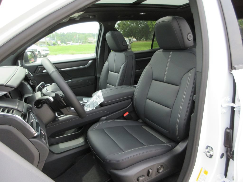 New 2027 GMC Acadia Elevation w/ Black Edition FWD image 9
