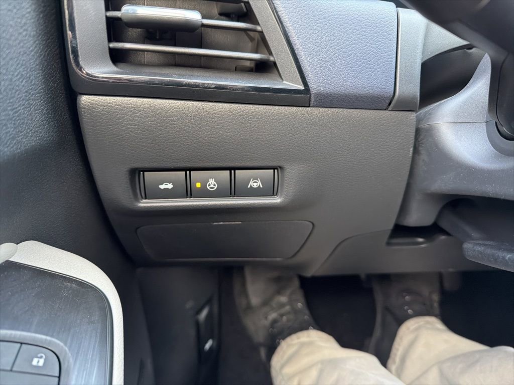 New 2026 Nissan Sentra SL w/ Floor Mat Package image 17