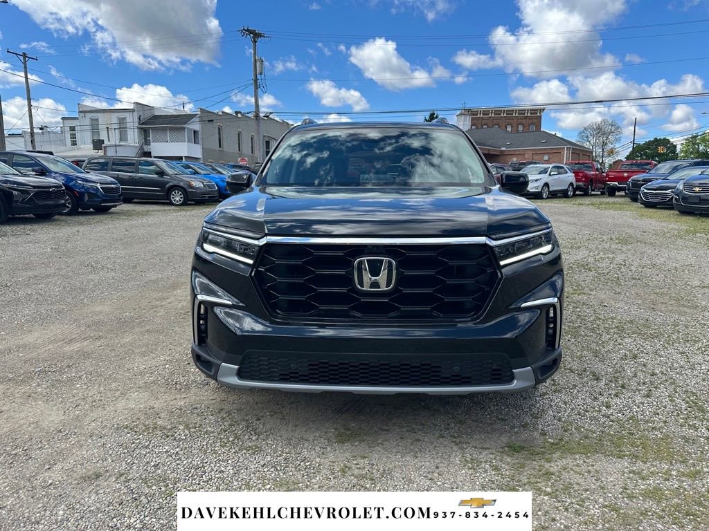 Used 2025 Honda Pilot Elite image 5