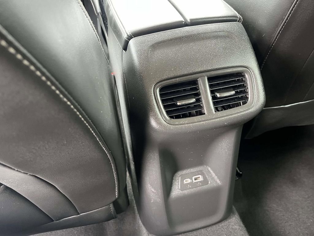 Certified 2023 Buick Envision Essence image 12