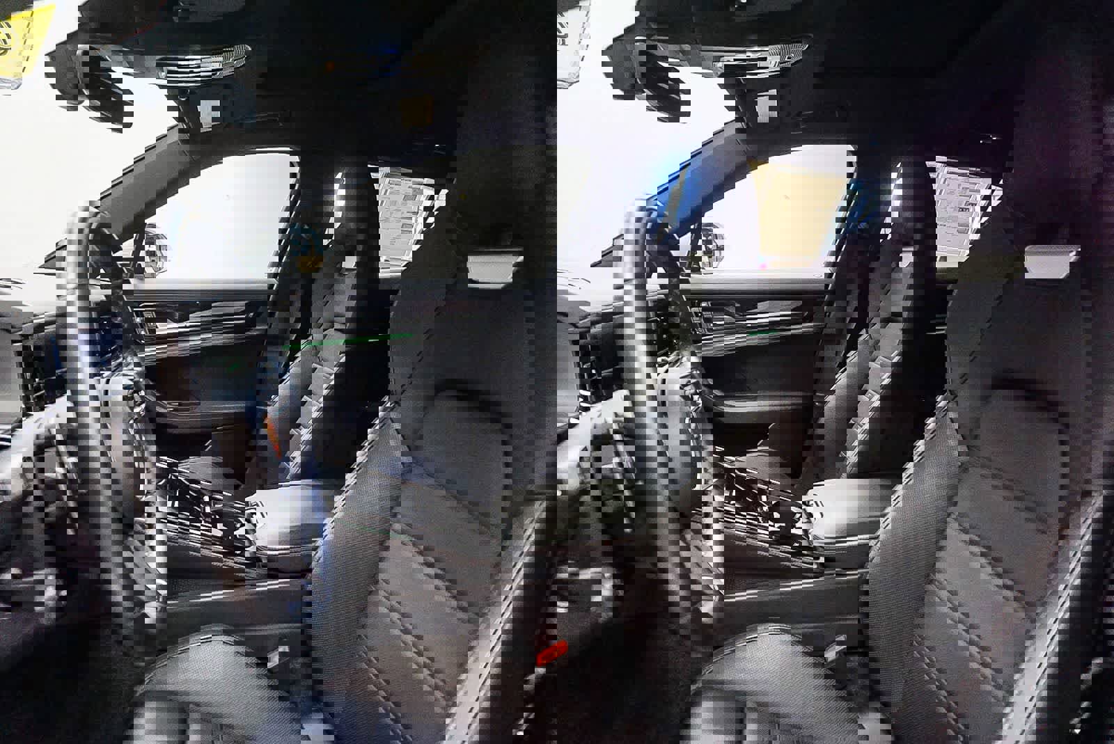 Used 2024 Porsche Panamera 4 image 18