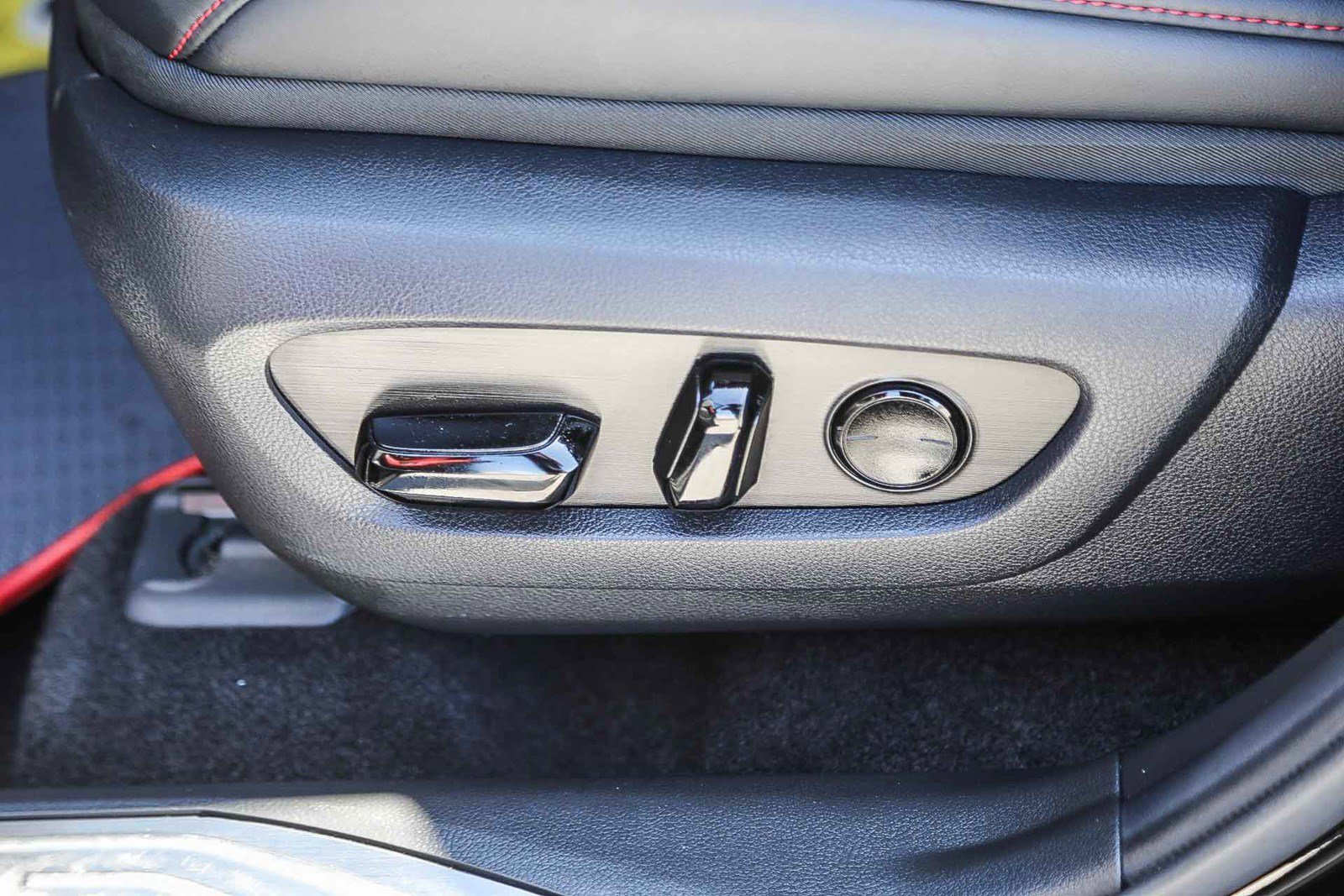 Used 2024 Lexus NX 450h+ F Sport w/ Vision Package image 19