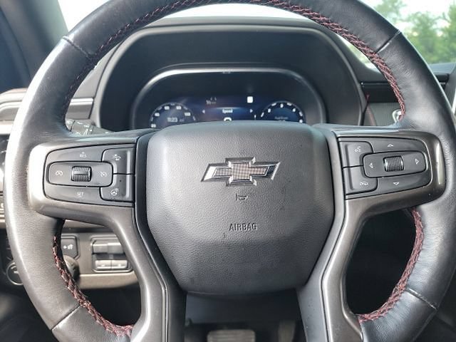 Used 2022 Chevrolet Tahoe RST w/ Luxury Package AWD/4WD image 17