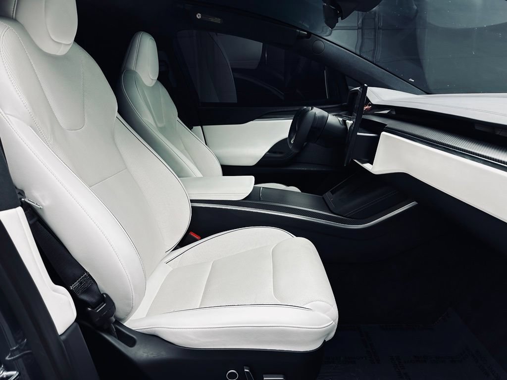 Used 2022 Tesla Model X Plaid AWD/4WD image 18