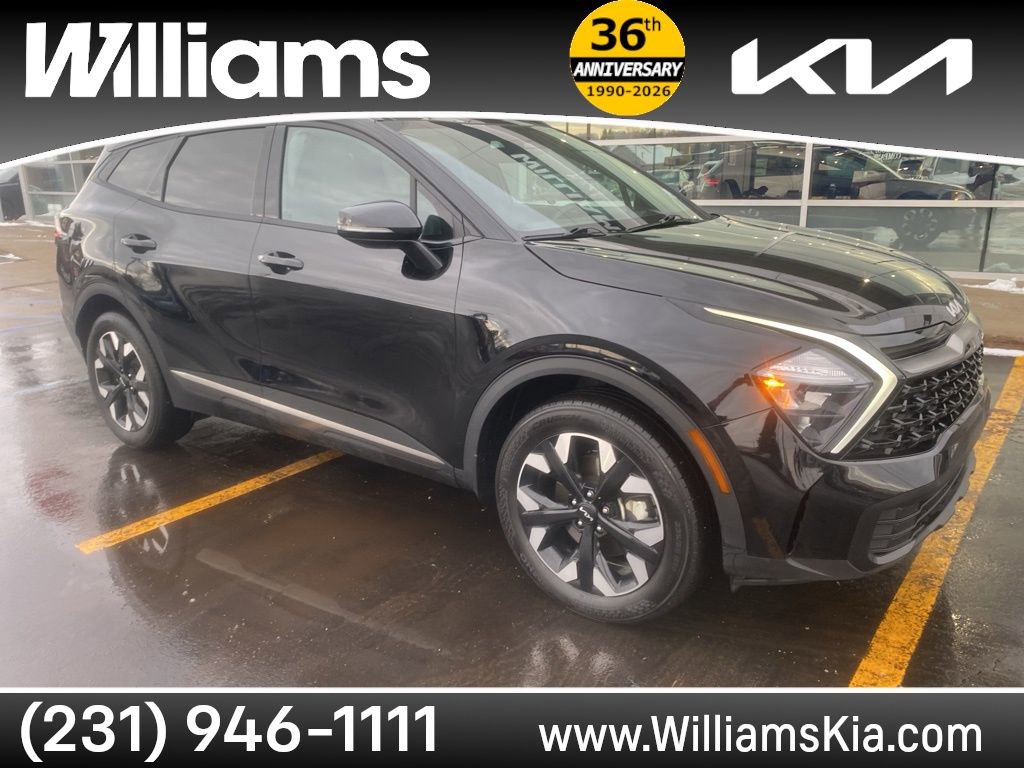 Used 2023 Kia Sportage X-Line w/ X-Line Premium Package image 2