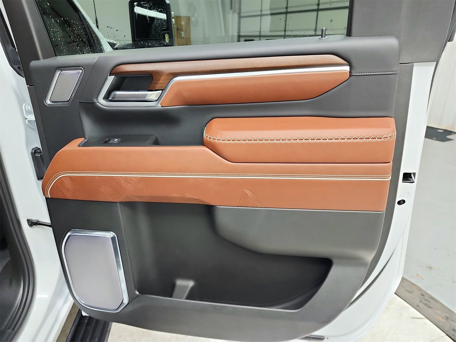 Used 2025 GMC Sierra 2500 Denali Ultimate w/ Max Trailering Package image 41