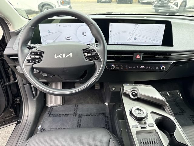 Used 2024 Kia EV6 Wind w/ Wind Technology Package AWD/4WD image 17