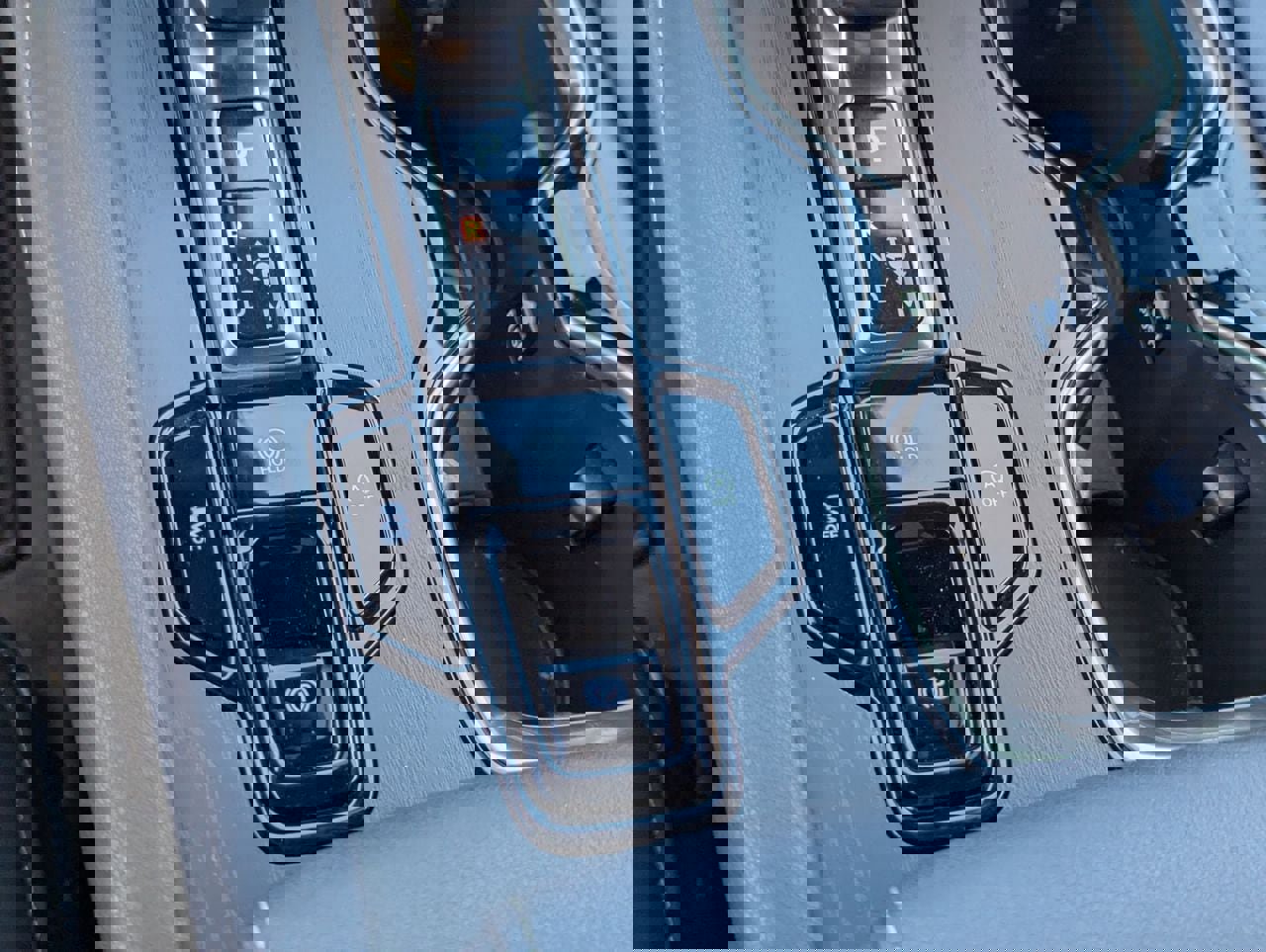 Used 2023 Lexus RX 350 FWD w/ Accessory Package (Z1) image 28