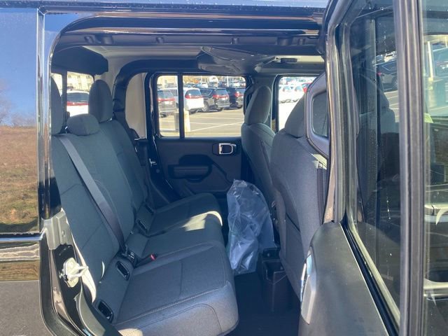 New 2026 Jeep Gladiator Sport image 30