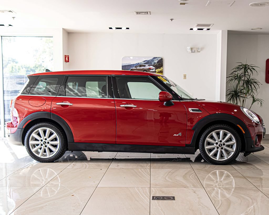 Used 2018 MINI Cooper Clubman ALL4 AWD/4WD image 9