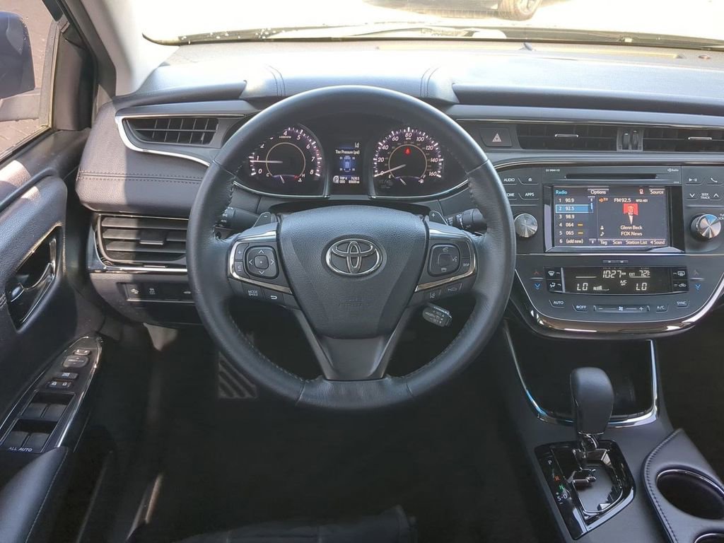 Used 2018 Toyota Avalon XLE w/ Protection Package image 17