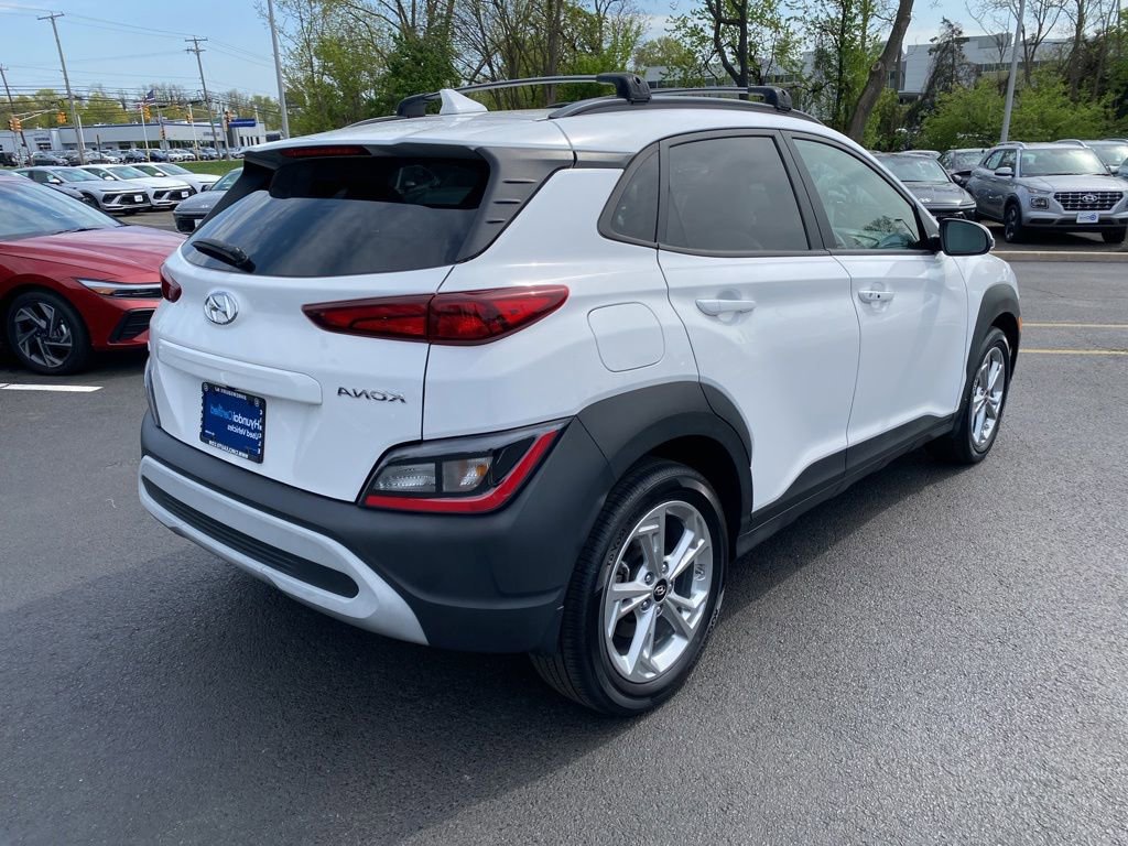 Certified 2023 Hyundai Kona SEL AWD/4WD image 4