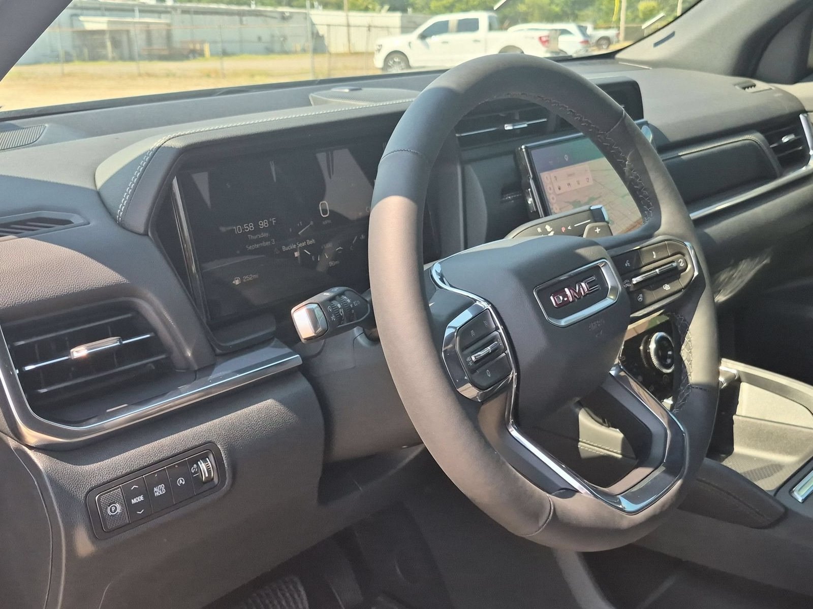 New 2027 GMC Terrain Elevation w/ Elevation Premium Package FWD image 11