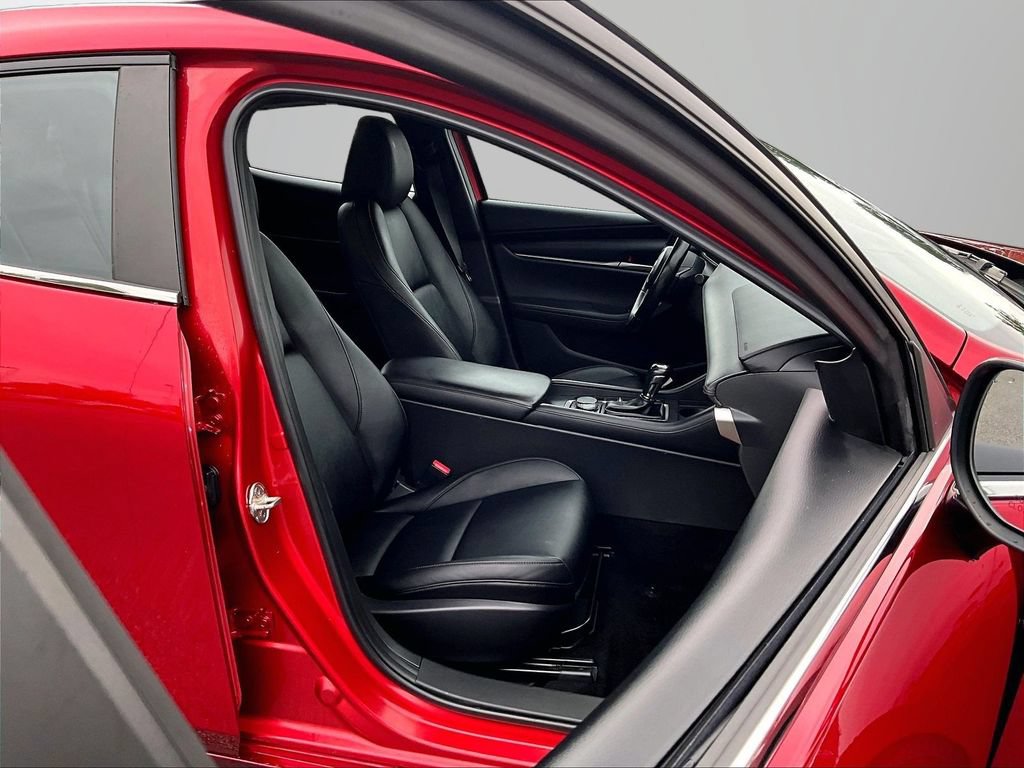 Used 2022 MAZDA MAZDA3 s FWD image 8