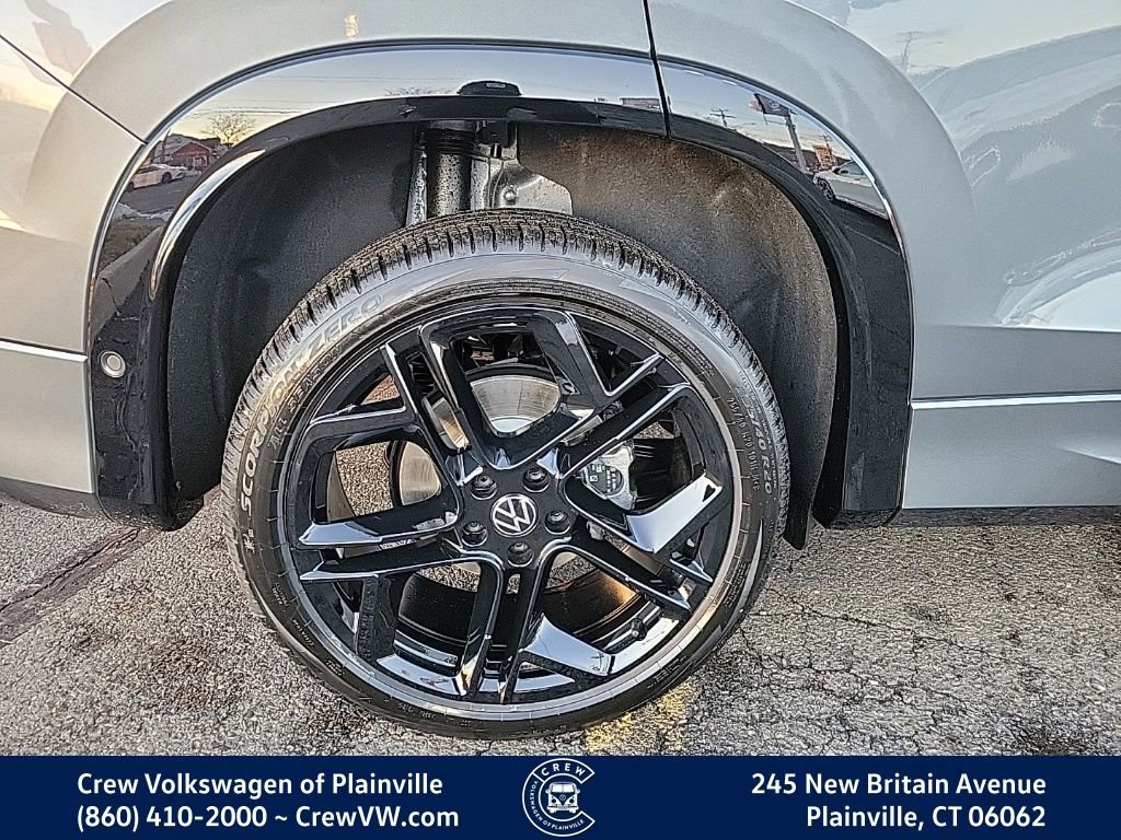 New 2026 Volkswagen Tiguan SE R-Line image 19