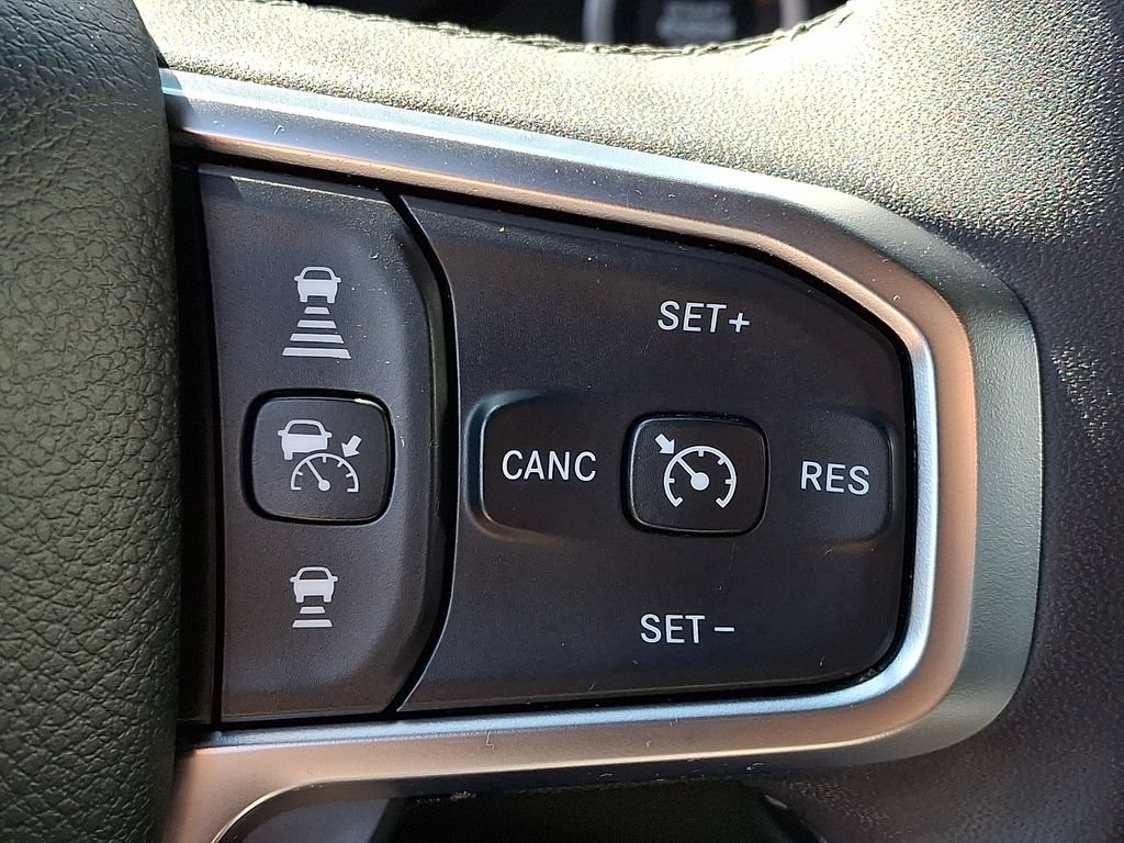 Used 2025 RAM 1500 Big Horn AWD/4WD image 26