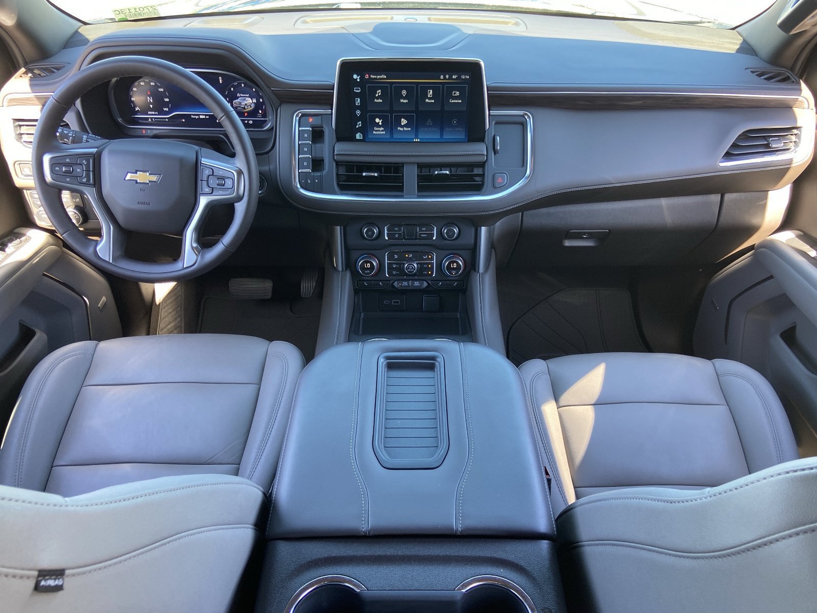 Certified 2023 Chevrolet Suburban LT w/ Luxury Package AWD/4WD image 16