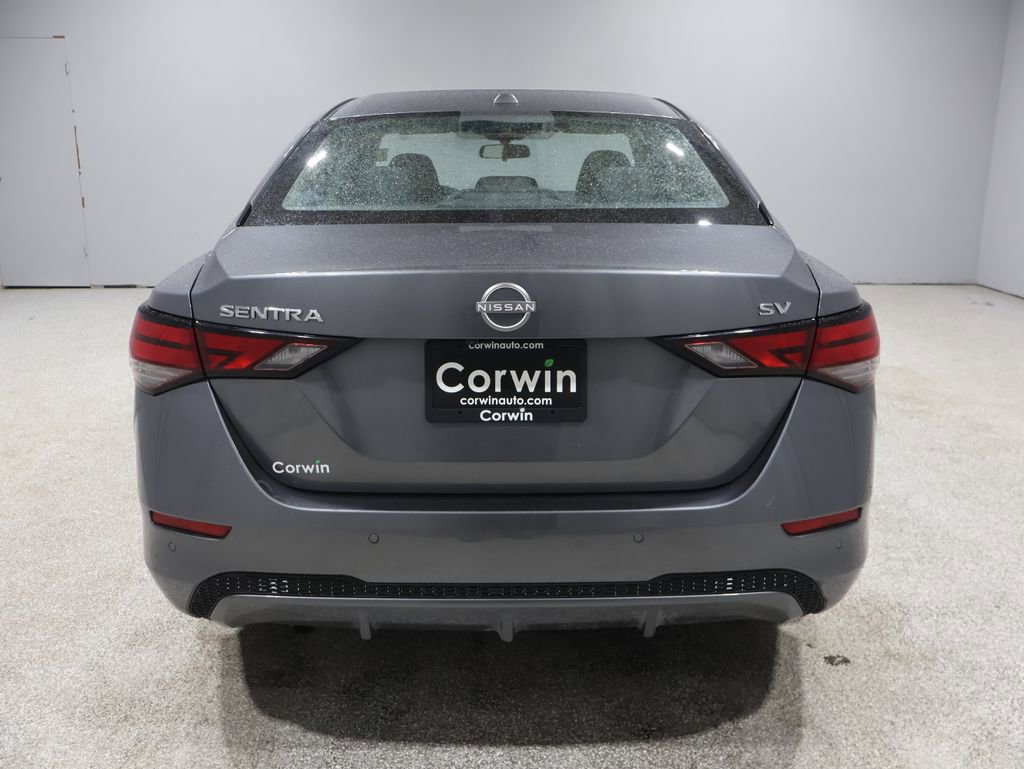 Used 2024 Nissan Sentra SV image 3