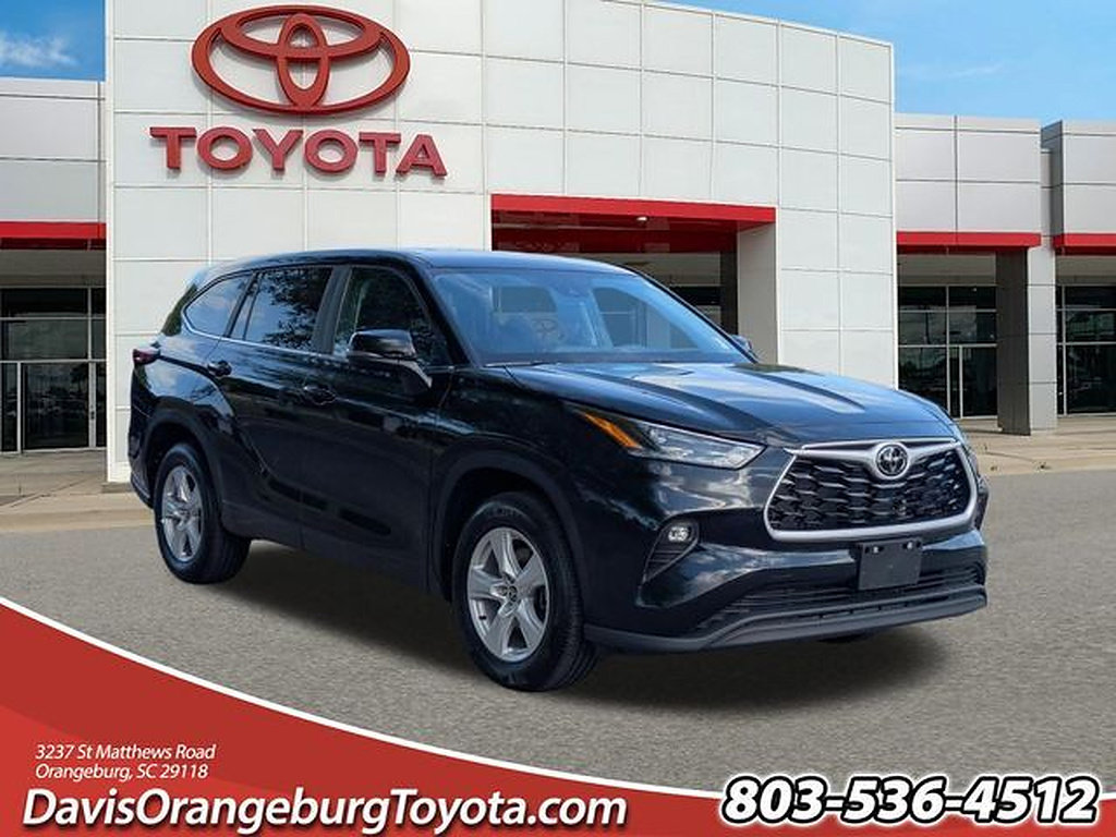 Certified 2025 Toyota Highlander LE FWD video 1