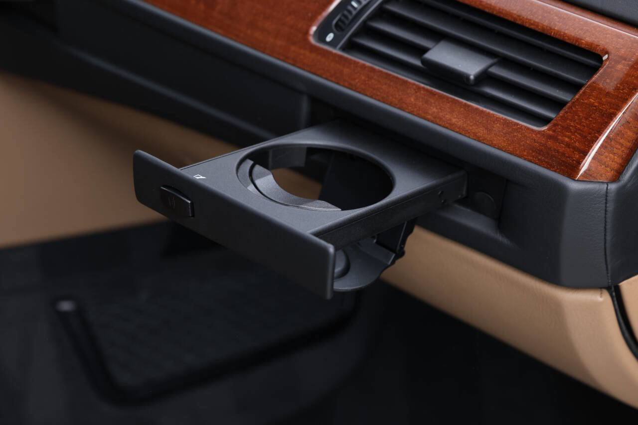 Used 2006 BMW M5 image 69