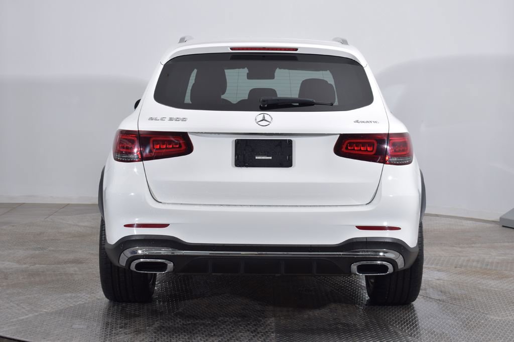 Certified 2022 Mercedes-Benz GLC 300 4MATIC image 4