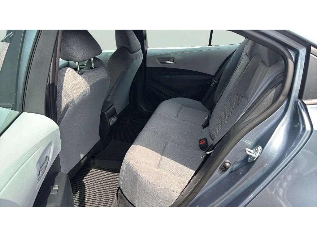 Used 2026 Toyota Corolla SE FWD image 11