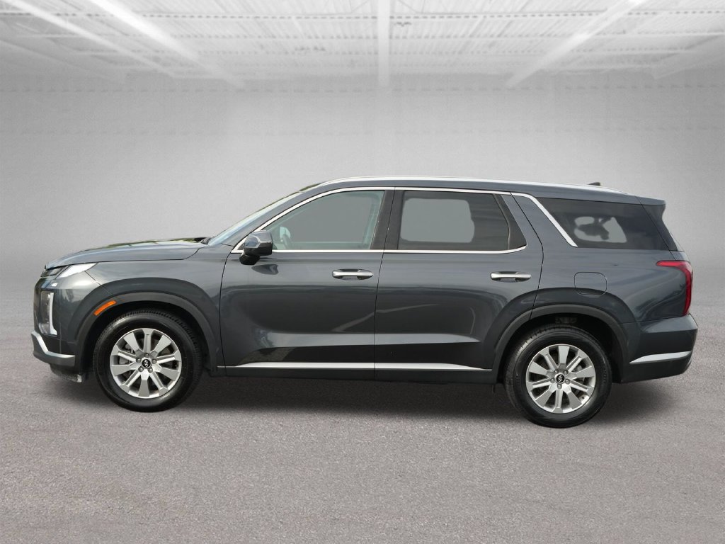 Used 2025 Hyundai Palisade SEL FWD image 4