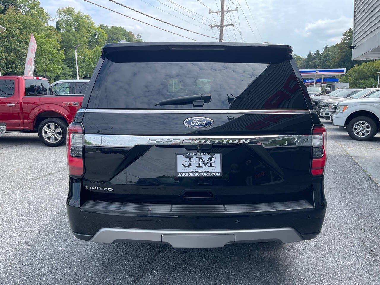 Used 2018 Ford Expedition Max Limited w/ Equipment Group 302A AWD/4WD image 7