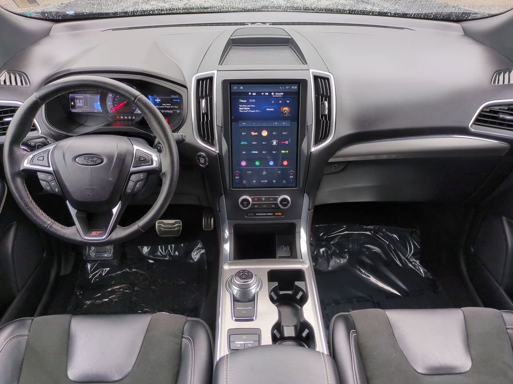 Used 2022 Ford Edge ST w/ Equipment Group 401A image 15