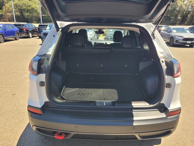 Used 2022 Jeep Cherokee Trailhawk w/ Comfort/Convenience Group AWD/4WD image 8