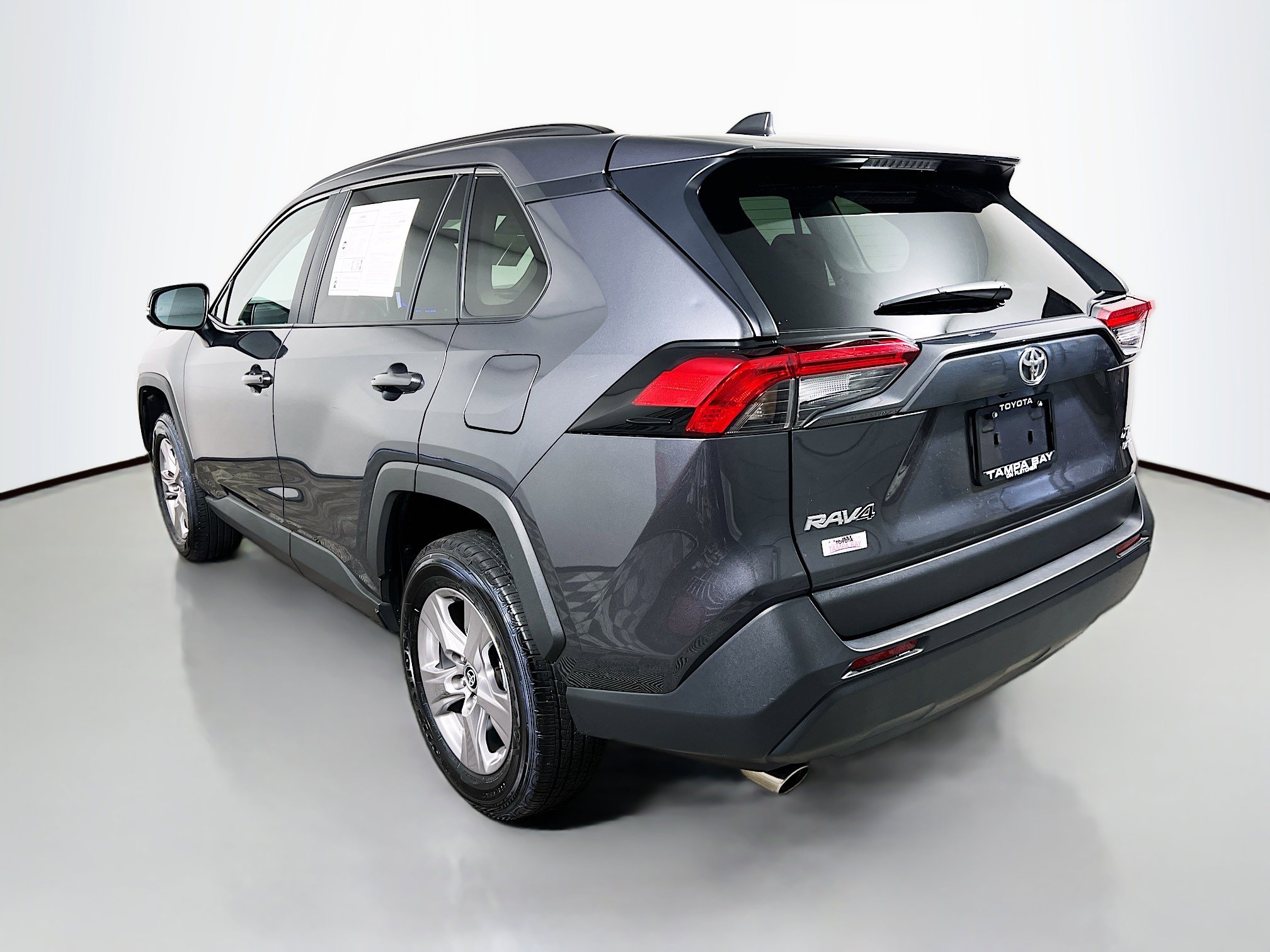 Used 2025 Toyota RAV4 XLE image 8