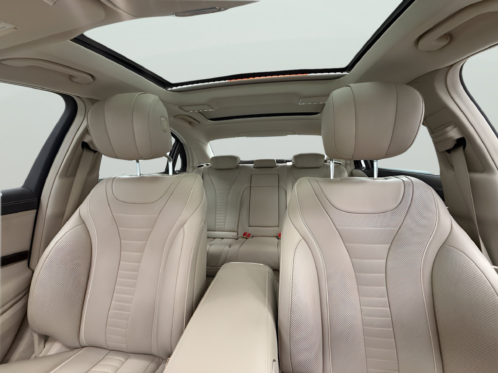 Used 2019 Mercedes-Benz S 560 Sedan image 15