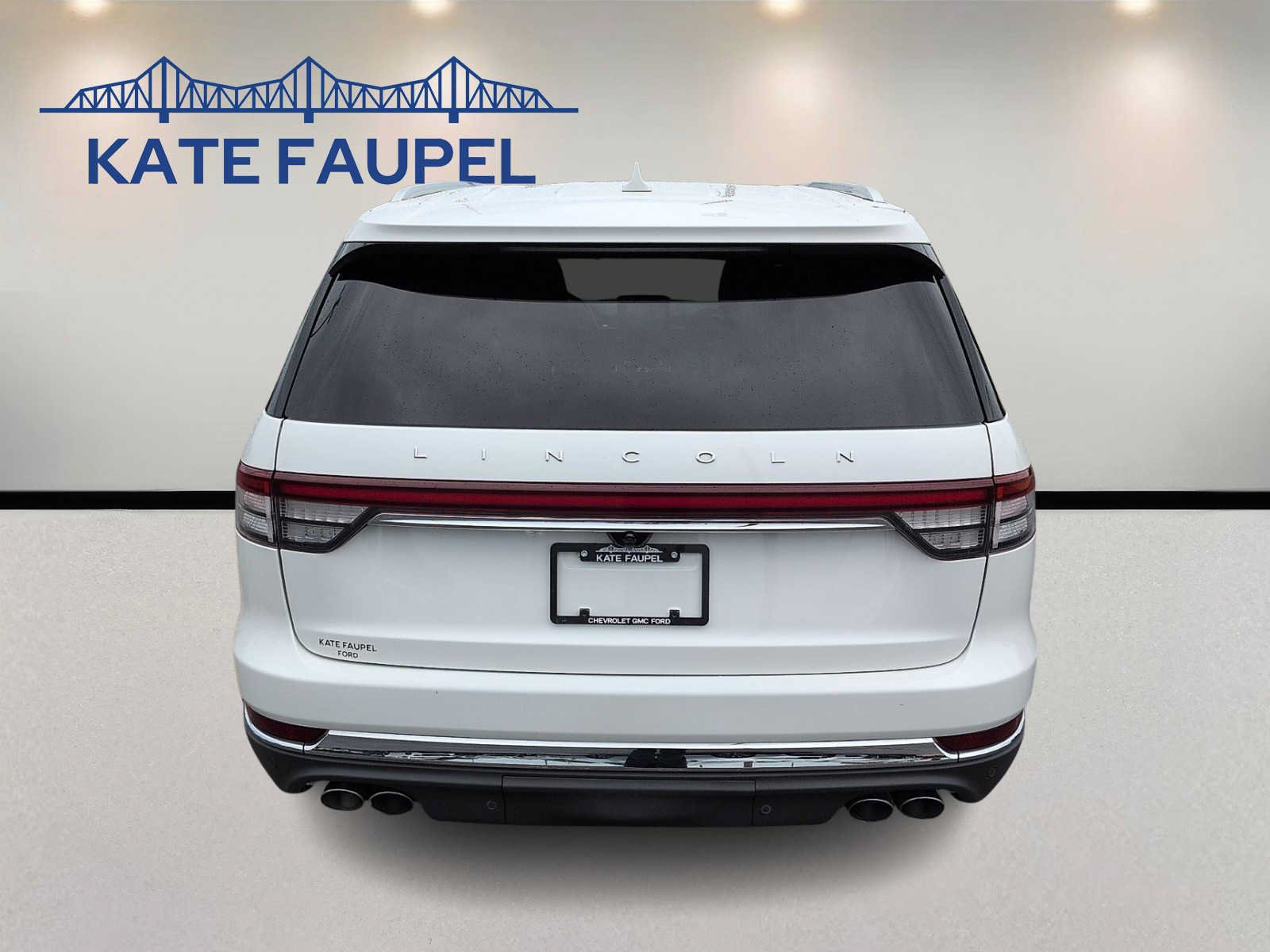 Used 2021 Lincoln Aviator Reserve w/ Equipment Group 202A AWD/4WD image 3