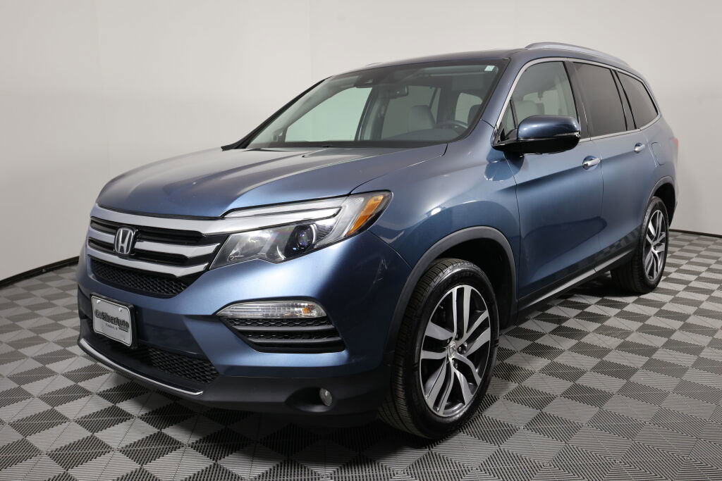 Used 2018 Honda Pilot Touring image 5